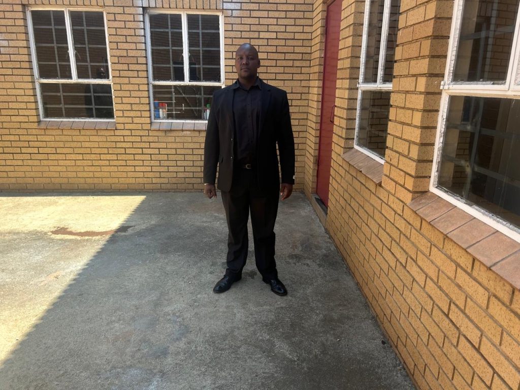 3d2b6b08-f897-4927-91d5-3fd45393888e